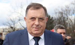 Dodik pisao Hercogu: Ne zaboraviti ni Holokaust nad Јevrejima ni genocid nad Srbima