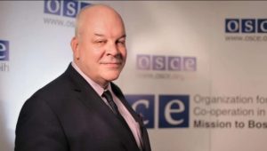 Šef OSCE-a u BiH: Vlasti Srpske da se uzdrže od usvajanja spornog zakona
