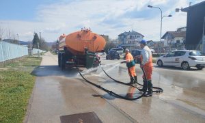 Aktivnosti u okviru velike akcije čišćenja: U toku pranje saobraćajnica u naselju Borik