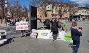 Spremni na veće proteste: Skup na Trgu Krajine protiv izmjena Krivičnog zakona FOTO