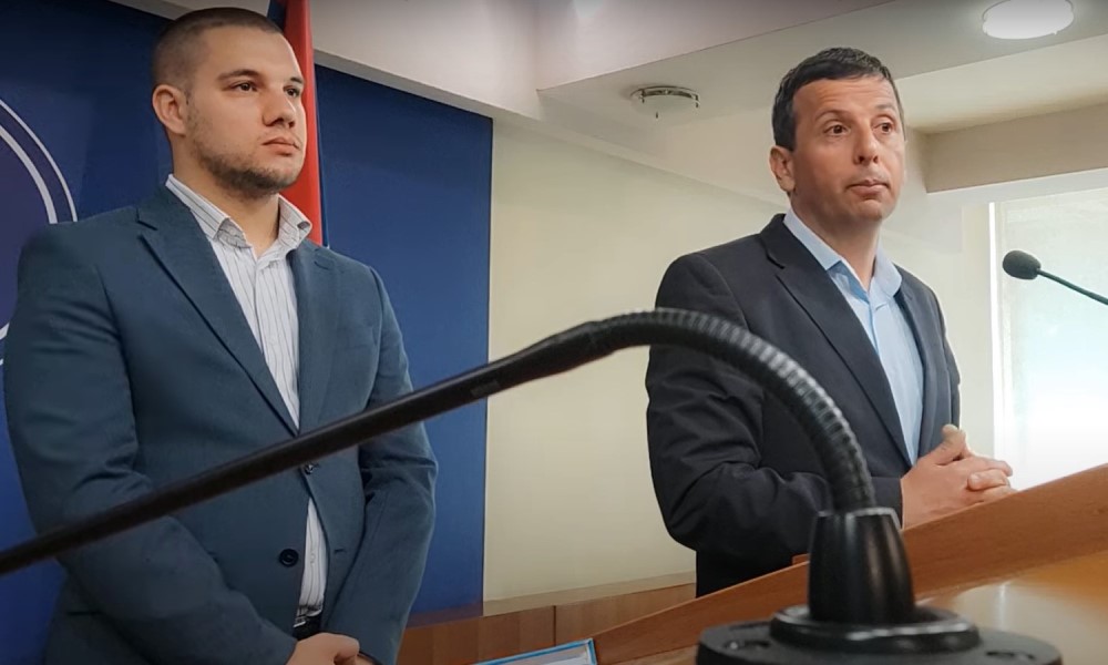 Vukanović i Vučinić o paljenju autobomila poslanika Hurtića: “Ovdje je ludilo normalno stanje”