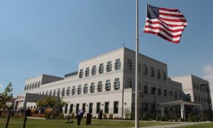 Ambasada SAD osudila paljenje zastave Srpske i napad na kuću: Provokacije podižu napetost