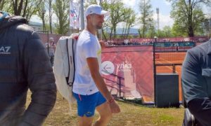 Publika uz lijepo vrijeme uživa u tenisu: Đoković odrađuje treći trening u Banjaluci FOTO/VIDEO