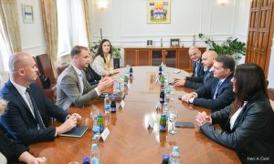 Susret u Gradskoj upravi: Stanivuković ugostio delegaciju prijateljskog grada Modina