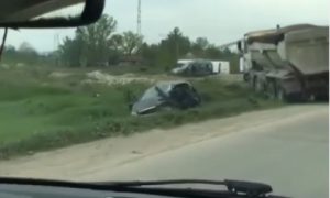 Kamion prešao u lijevu traku: Stradao suvozač u automobilu VIDEO