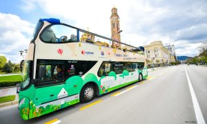 Banjaluka iz nove perspektive! Vožnja panoramskim autobusom i dalje besplatna