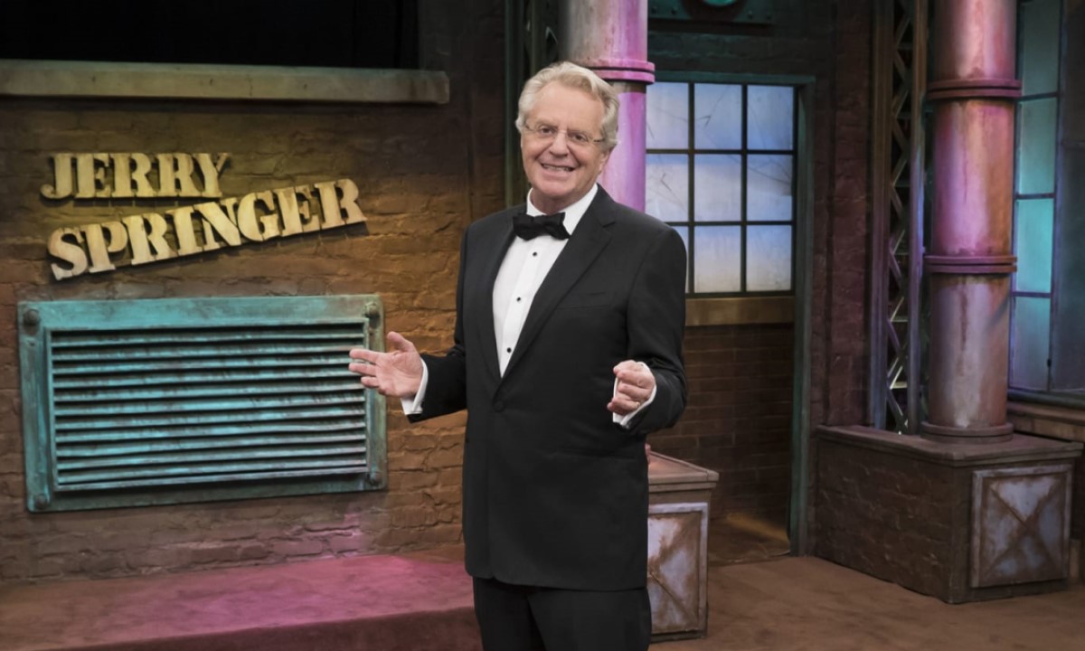 Legendarni voditelj poznate emisije: Preminuo Džeri Springer