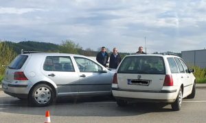 Policija izašla na teren: Sudar dva automobila u Glamočanima