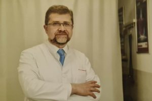 Zloupotrijebljen identitet dr Aleksandra Lazarevića: “Ne preporučujem bilo kakve čajeve pacijentima”
