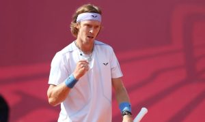 Uspješan start na ATP turniru u Dubaiju: Andrej Rubljov preokretom do drugog kola