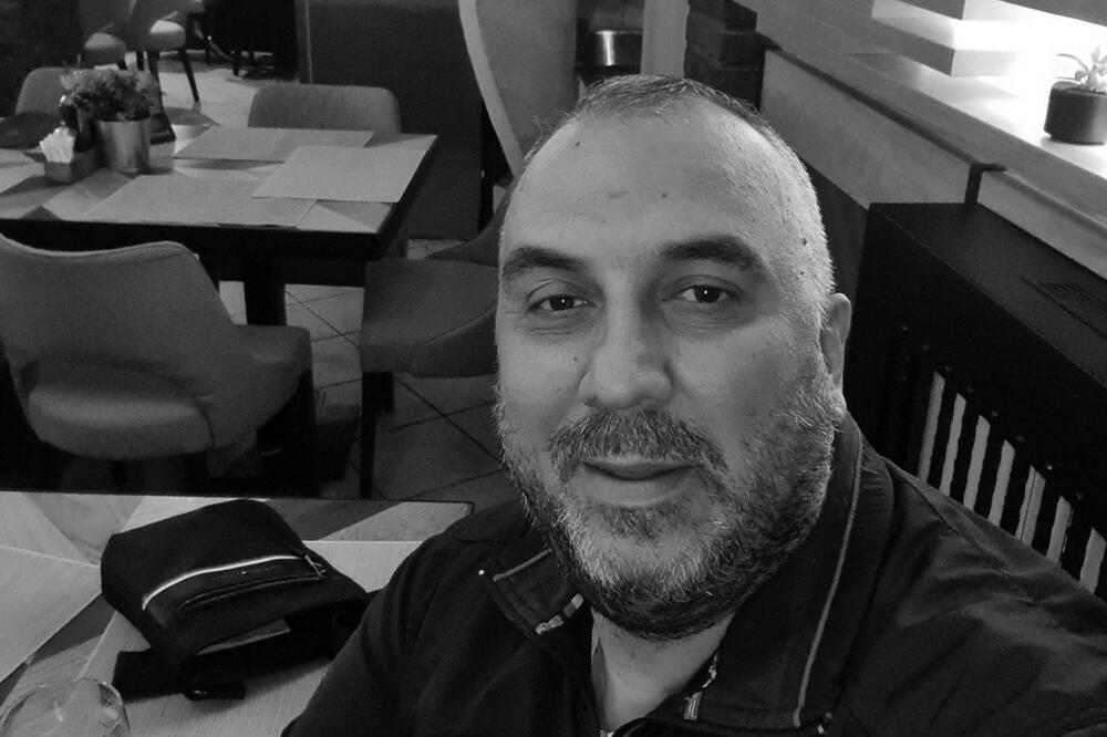 Nakon operacije srčane aorte: Preminuo Dejan Aksentijević