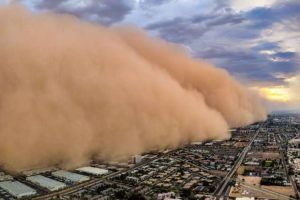 Problemi sa disanjem: Hospitalizovano više od 500 ljudi nakon pješčane oluje