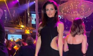 Simpatična prepiska! Nikolina Pišek tokom noćnog provoda dobila poruku od kćerke FOTO