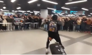 Ludnica na aerodromu: Pogledajte doček igrača Partizana u Beogradu VIDEO