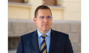 Reagovao i Kovačević: Bećirović podržao principe i politike na koje poziva Dodik