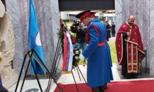 Zvaničnici položili vijence: Sjećanje na 782 hrabra policajca MUP-a Srpske
