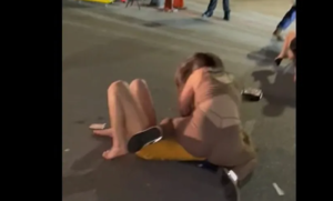 “Gore” društvene mreže: Brutalna tuča djevojaka ispred noćnog kluba VIDEO