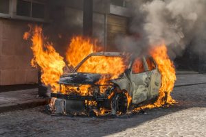 Nakon intenzivnih uviđaja: Uhapšen Srbin osumnjičen za paljenje automobila u Zubinom Potoku