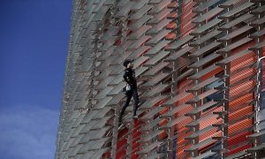 Objekat visine 166 metara: Francuski “Spajdermen” osvojio još jedan neboder