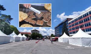 Miris ćevapa samo što se ne osjeti centrom Banjaluke: Krašov parking spreman za “Ćevap fest” VIDEO