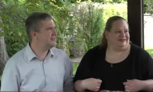 U Srbiji našli mir! Dženifer i Džonatan iz Amerike postali Dragana i Jovan VIDEO