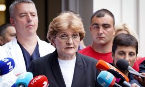 Grujičićeva upire prstom: Mladi se otrovali etanolom, odgovoran je organizator