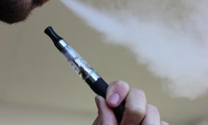 Štetnost po zdravlje velika: Otkrivene opasne materije u elektronskim cigaretama