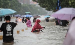 Upućena pomoć: Poplave na istoku Kine, evakuisano oko 14.000 ljudi