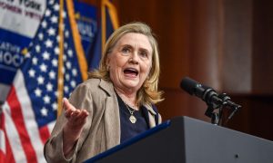 Hilari Klinton upozorila: Pobjeda Trampa značiće kraj Ukrajine, ali i NATO-a