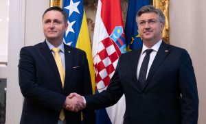 Plenković sa Bećirovićem: Hrvatskoj u interesu stabilna i funkcionalna BiH