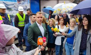 Stanivuković na gradilištu u Gajevoj: U petak rušenje hotela Palas, automobili se sele iz centra
