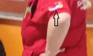 Žalili se da je na rukavu nosila zastavu Srbije: Doktorka u Gradačcu vraćena na posao