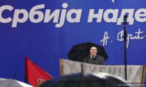 Vučić pozdravljen gromoglasnim ovacijama: Srbija neće stajati skrštenih ruku