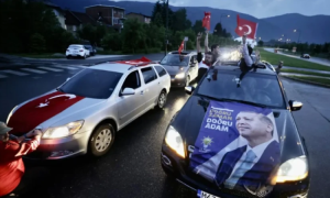 Sirene, vatromet… Erdoganova pobjeda proslavljena u BiH, ali i širom Evrope VIDEO