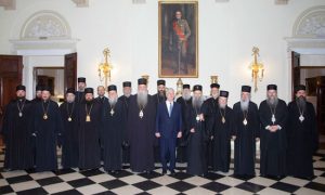 Karađorđevići ugostili patrijarha Porfirija i episkope: “Stare tradicije nas obavezuju”