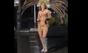 Ples u centru grada: Uprkos kiši, počeo “Banjalučki karneval” VIDEO