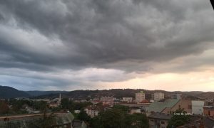 Crni oblaci: Nevrijeme se sprema u Banjaluci VIDEO