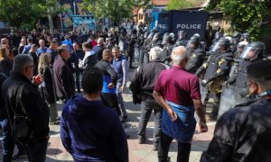 Srbi na sjeveru Kosova najavili masovnije proteste: Traže oslobađanje uhapšenih i odlazak specijalaca