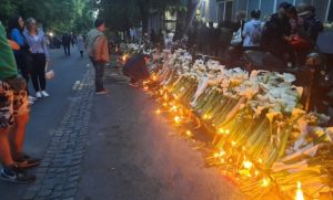 U dva jeziva masakra poginulo 17 osoba, najviše djece: U Srbiji danas treći dan žalosti