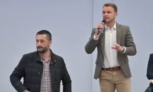 Stanivuković uzvratio Ninkoviću: Izgleda da imamo neobavještenog Koštunicu