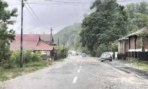 Una u Kostajnici pravi haos! Voda ulazi u kuće, tokom noći postavljeni zečiji nasipi