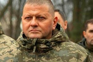 RIA Novosti tvrdi: Ukrajinski general Zalužni teško ranjen kod Hersona
