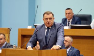 Dodik tokom posebne sjednice NSRS: Poslanici da podrže veto Cvijanovićeve