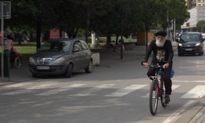 “Srbijo volim te!”: Grk (78) biciklom prešao put od Soluna do Beograda