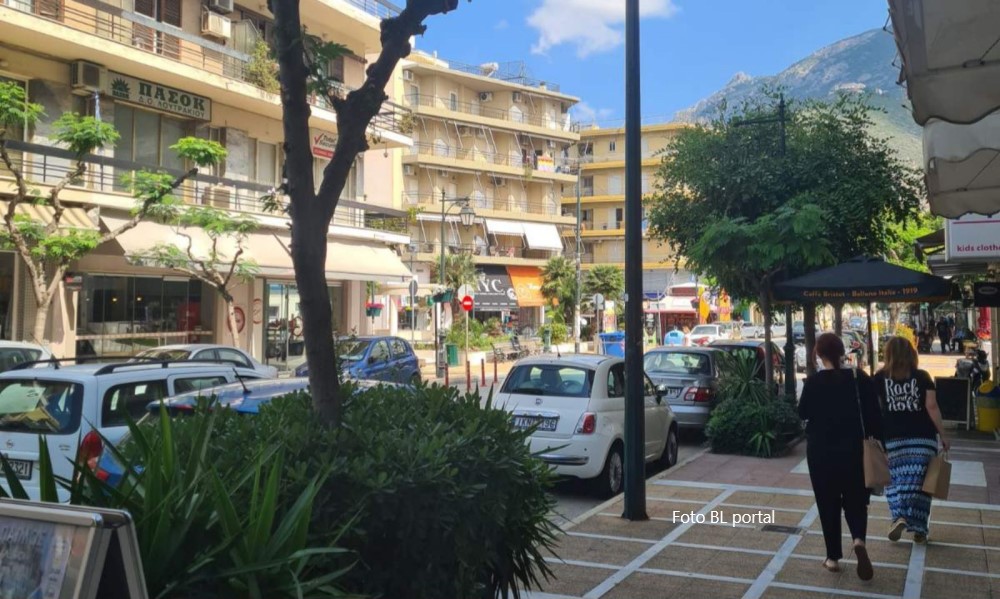 Po kratkom postupku: Srpskim turistima skidaju tablice u Grčkoj