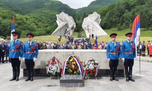Položeni vijenci: Počelo obilježavanje osam decenija od Bitke na Sutjesci FOTO
