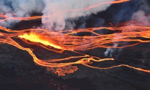 “Pakao” na Havajima: Eruptirao vulkan Kilauea na Velikom ostrvu VIDEO