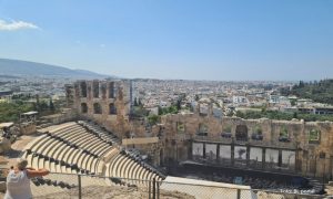 Živa na termometru skače preko broja 40: Akropolj zatvoren zbog nesnosnih vrućina