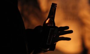 Racija u banjalučkom lokalu: Policija zatekla 12 maloljetnika dok su pili alkohol