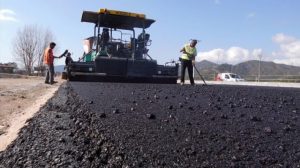 Mještani šokirani: Postavili “tepih” umjesto asfalta VIDEO
